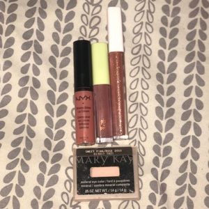 Mary Kay Other - 💕make up bundle💕 Mary Kay Other - 💕make up bundle💕